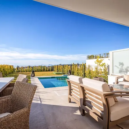 Vivi Homes - Casa Sol - Private Pool - Garden - Sea View * Εστεπόνα