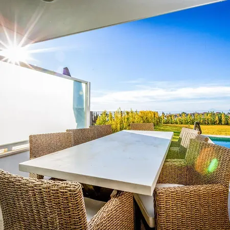 Σπίτι διακοπών Vivi Homes - Casa Sol - Private Pool - Garden - Sea View *