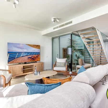 Vivi Homes - Casa Sol - Private Pool - Garden - Sea View Σπίτι διακοπών *